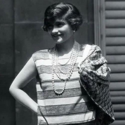 Короткая стрижка шанель. 02