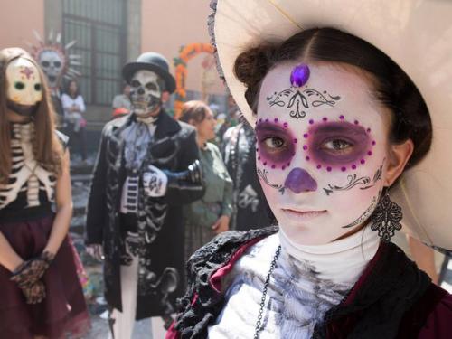 Главный визажист 007: спектр - о макияже на площадке. 06 Главный визажист 007: спектр - о макияже на площадке. 06