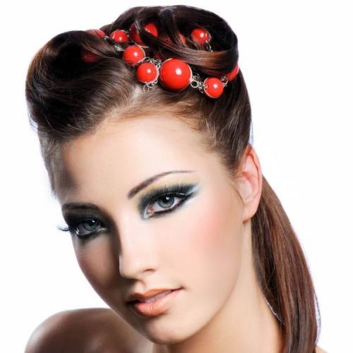 Женские прически на новый год 2023. 02