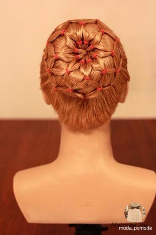 Шикарная прическа с резиночками? 09