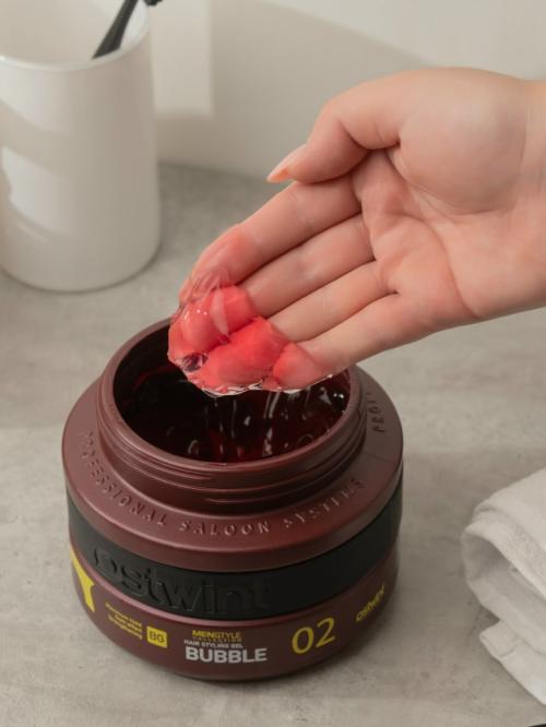 Гель для укладки Bubble 02 - это продуманное решение для тех, кому важна стойкая фиксация и комфорт в течение всего дня.  