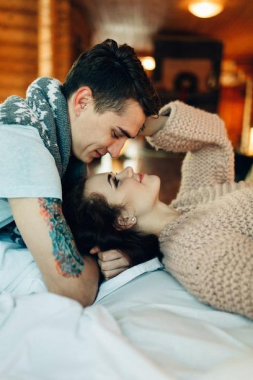 Здравствуйте?  Мы предлагаем принять участие в уникальном шикарном фотопроекте в загородном домике возле озера. 04