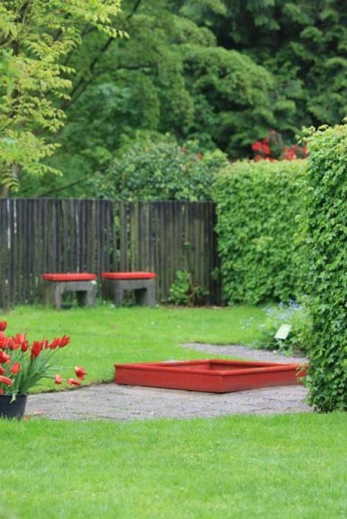 Виды газонов.  Газон украшает сад, раздвигает и организует пространство, объединяя разнородные элементы в одно целое. 05 Виды газонов.  Газон украшает сад, раздвигает и организует пространство, объединяя разнородные элементы в одно целое. 05