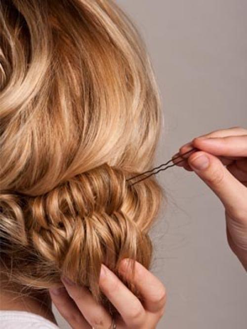 Прическа с плетением рыбий хвост. 04 Прическа с плетением рыбий хвост. 04