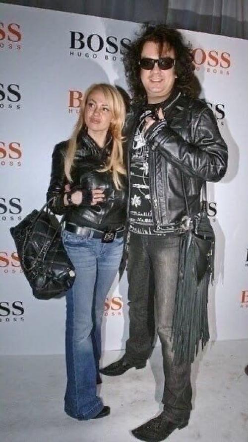 На эти неудачные фотографии звёзд можно смотреть вечно. 03