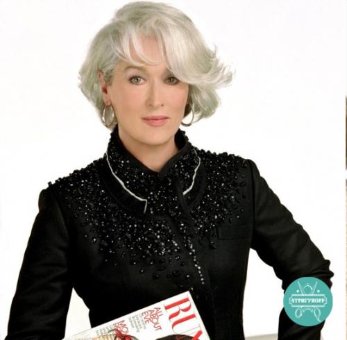 Женщина за 50 лет может выглядеть красиво и ухожено если правильно подобрать красивую стрижку волос, а также цвет. 04