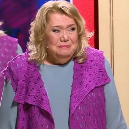 Стилисты проекта сделали перевоплощение Галины Стахановой, она аж расплакалась! 02