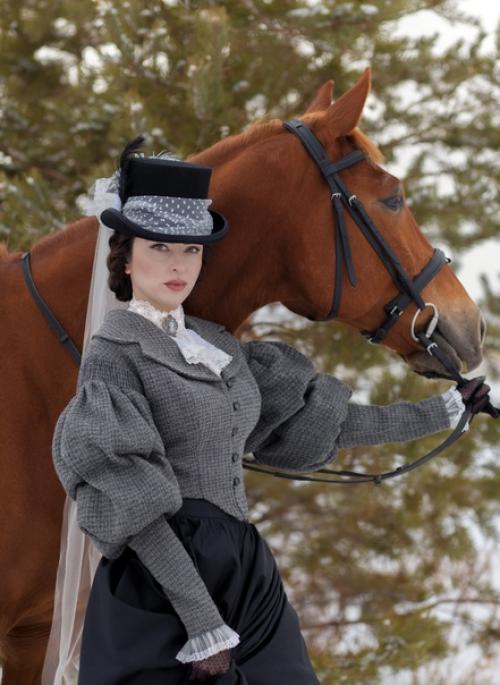 Я в детстве ужасно завидовала деревенскому пастушку, потому что он мог кататься на лошади целыми днями! 07