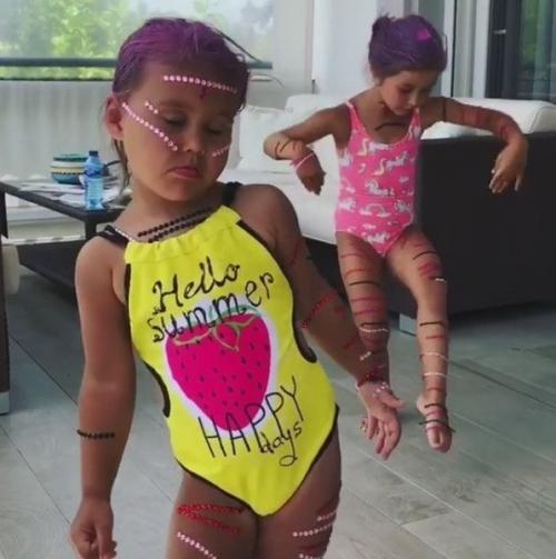 Средняя дочь джигана лея очень забавная малышка. 03