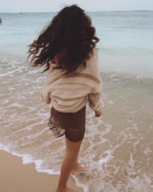 Окружение. Окружай себя только теми людьми, с кем ты счастлива, теми, с кем ты идёшь по дороге сердца, с кем наслаждаешься жизнью …. 01 Окружение. Окружай себя только теми людьми, с кем ты счастлива, теми, с кем ты идёшь по дороге сердца, с кем наслаждаешься жизнью …. 01