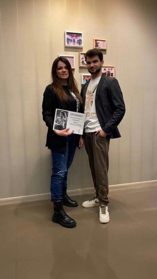 На днях ездила за новой порцией знаний по причёскам и укладкам. 01