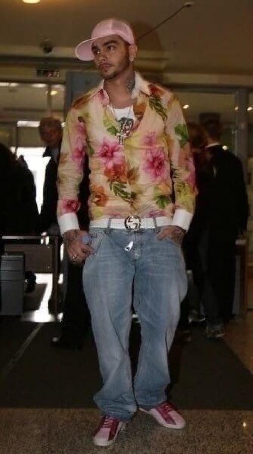 На эти неудачные фотографии звёзд можно смотреть вечно. 06