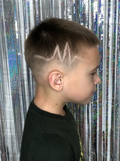 Детская стрижка должна быть не только красивой, но и удобной для ребенка. 01