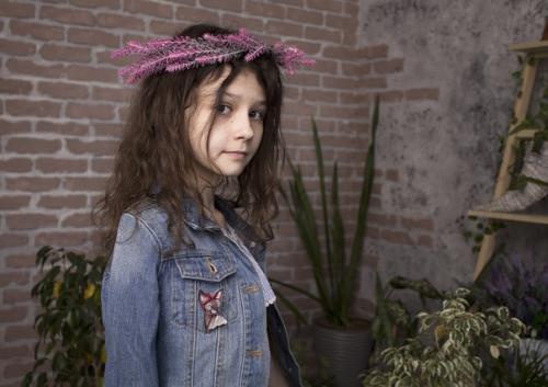 Девочка - весна.  Вы тоже можете освежить свои соц сети яркими, весенними фото. 01