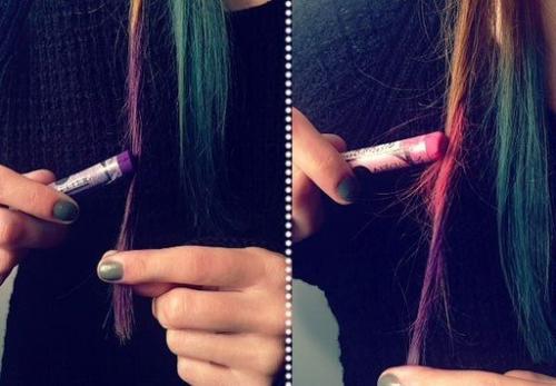 Хочется поразить всех оригинальностью прически с множеством разноцветных прядок - не проблема. 01 Хочется поразить всех оригинальностью прически с множеством разноцветных прядок - не проблема. 01