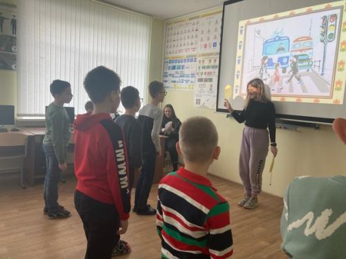 29 марта в городском межшкольном учебном комбинате номер 2 встречали гостей из владимирского детского дома им. 02