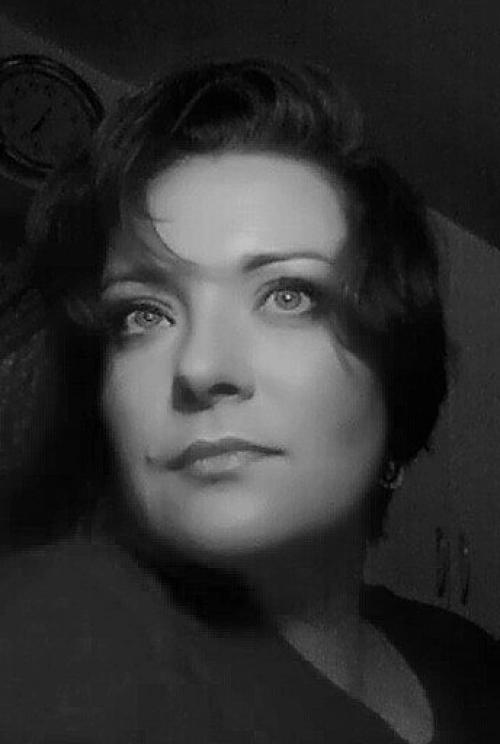 Вот уже 15 лет я имею короткую стрижку. 01 Вот уже 15 лет я имею короткую стрижку. 01