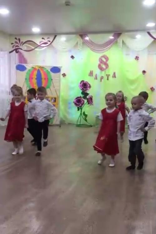 Весенние праздники в детском саду номер 24! 04 Весенние праздники в детском саду номер 24! 04