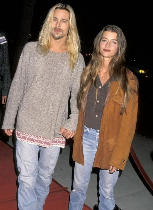 Брэд питт часто непроизвольно повторяет стиль своих партнерш. 04