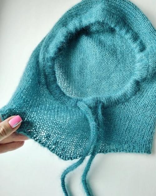 Этот капор в довесок к шапочке связан. 03 Этот капор в довесок к шапочке связан. 03