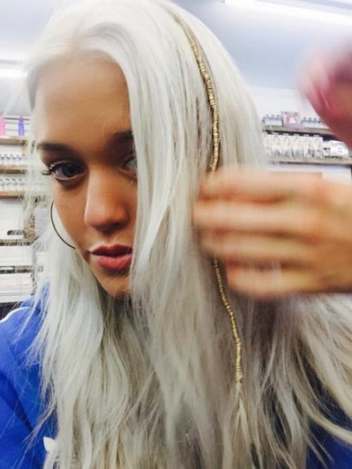 Beautyisareligionlondon. Обертывание волос металической резинкой или прическа в греческом стиле: 03 Beautyisareligionlondon. Обертывание волос металической резинкой или прическа в греческом стиле: 03