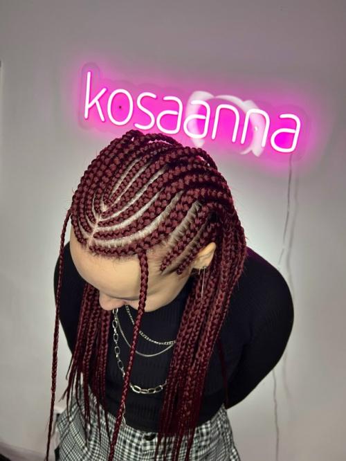 Нашумевшая причёска, про которую вы спрашиваете чаще всего.

