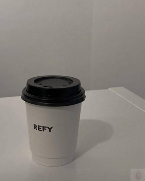 Знакомство с девушкой it's? 04