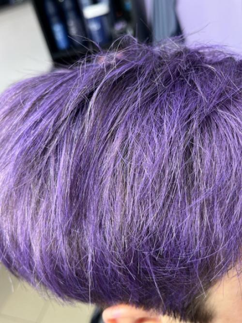 Большинство женщин обожают демонстрировать всю красоту своих волос. 01