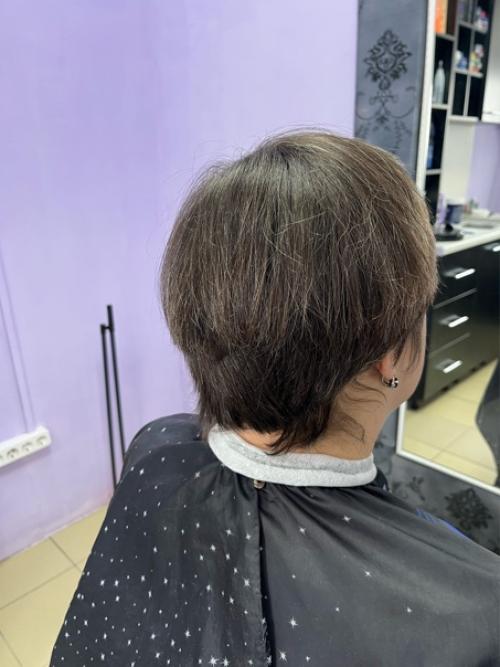 Большинство женщин обожают демонстрировать всю красоту своих волос. 03