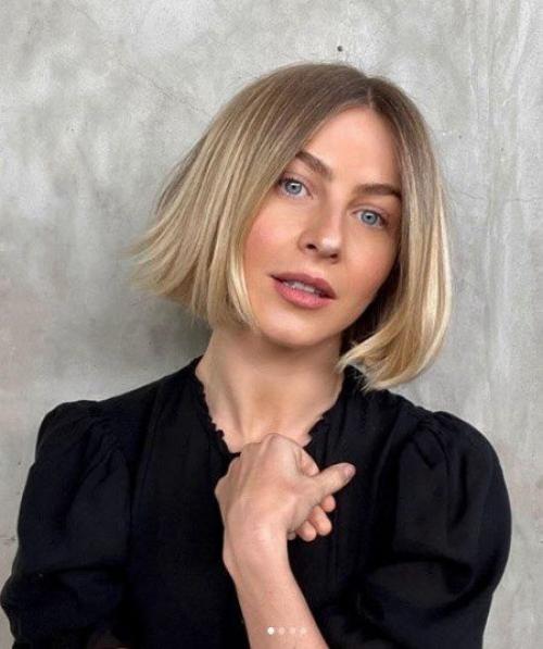 Современное каре может быть с челкой или без нее. 02