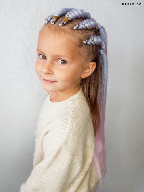 Близятся выпускные и последние звонки, самое время подумать о прическе для торжества. 01