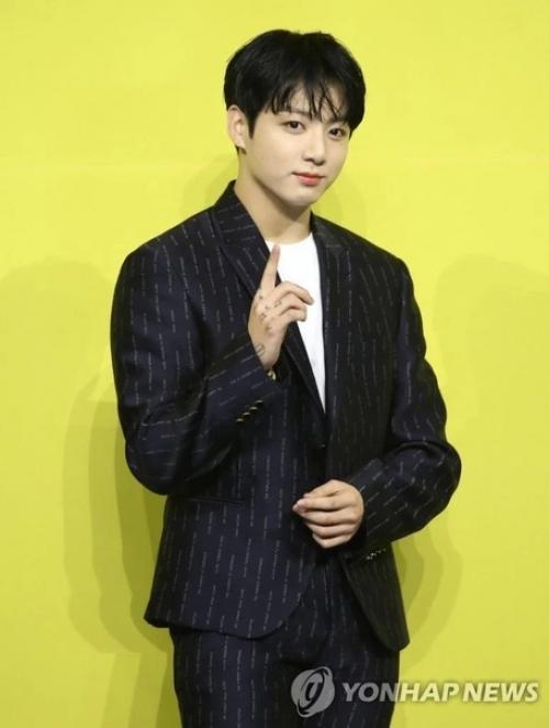 Theqoo официальный клип BTS к выходу Butter. 01 Theqoo официальный клип BTS к выходу Butter. 01