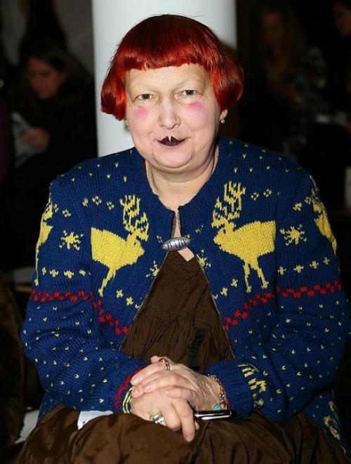 Как выглядит сотрудница журнала Vogue, которая критикует звезд за отсутствие вкуса. 01 Как выглядит сотрудница журнала Vogue, которая критикует звезд за отсутствие вкуса. 01