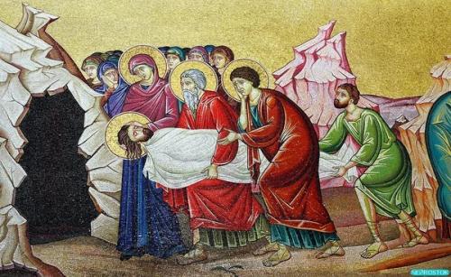 Да, да, вот эта выцветшая льняная тряпка, которую уже семь веков многие христиане чтят как реликвию, - всего лишь средневековая подделка. 01 Да, да, вот эта выцветшая льняная тряпка, которую уже семь веков многие христиане чтят как реликвию, - всего лишь средневековая подделка. 01