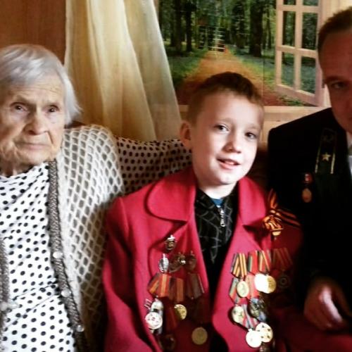 Бабушкамоя праздниксослезаминаглазах. Моя бабушка праздник 9 мая для нас всегда особенный! 01 Бабушкамоя праздниксослезаминаглазах. Моя бабушка праздник 9 мая для нас всегда особенный! 01