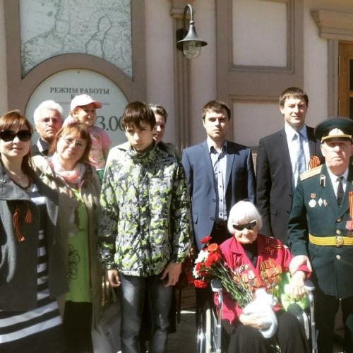 Бабушкамоя праздниксослезаминаглазах. Моя бабушка праздник 9 мая для нас всегда особенный! 03 Бабушкамоя праздниксослезаминаглазах. Моя бабушка праздник 9 мая для нас всегда особенный! 03