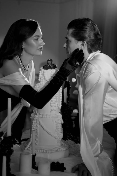 В день свадьбы стилист - это не просто помощник, а настоящий волшебник, который делает этот особенный день идеальным! 01 В день свадьбы стилист - это не просто помощник, а настоящий волшебник, который делает этот особенный день идеальным! 01