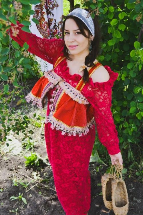 Официально, если, я - русская, хоть и любой при виде засомневается. 01