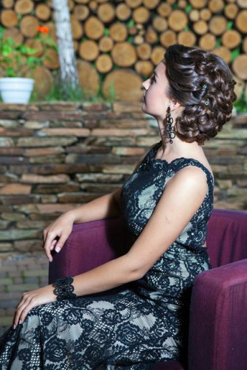 Salon M O N P L A Z I R. 04