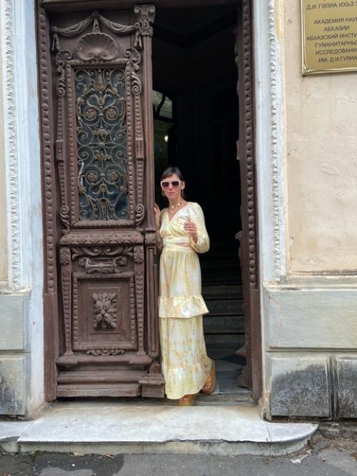 Собираясь на свидание с сухумом смело выбирайте самое красивое платье, подкрепитесь тортом Сухум в ресторане @Vershina. 03