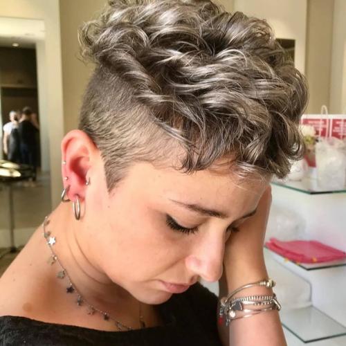 1-6?  Выбери вариант короткой стрижки, которая нравится больше. 02