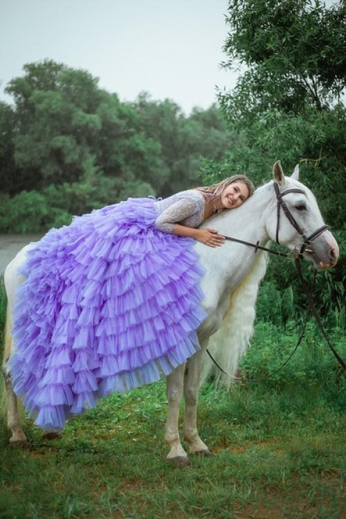 Принцесса на белом коне. 01