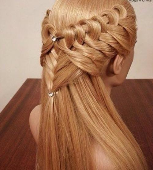 Урок красивой прически с плетением. 08