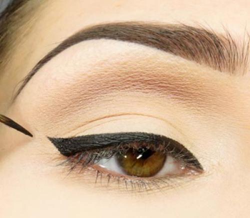 Макияж в стиле Ким кардашян. 04