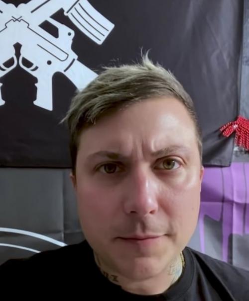 А сейчас я расскажу вам о секретной причёске Фрэнка из 2015. 08