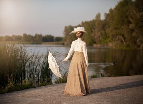 Вы не представляете, как, оказывается, здорово встать на рассвете и отправиться на прогулку в парк, к реке, или просто по городу! 07