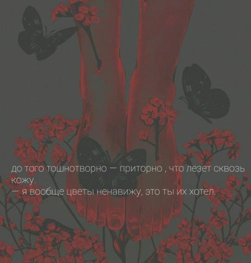 Кихён.  Прыгает, пытается достать банку кофе с полки, он не дотягивается. 02