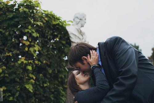 Давайте знакомиться меня зовут. Давайте знакомиться. Всем привет, меня зовут Ася, и я живу в жопе мира.