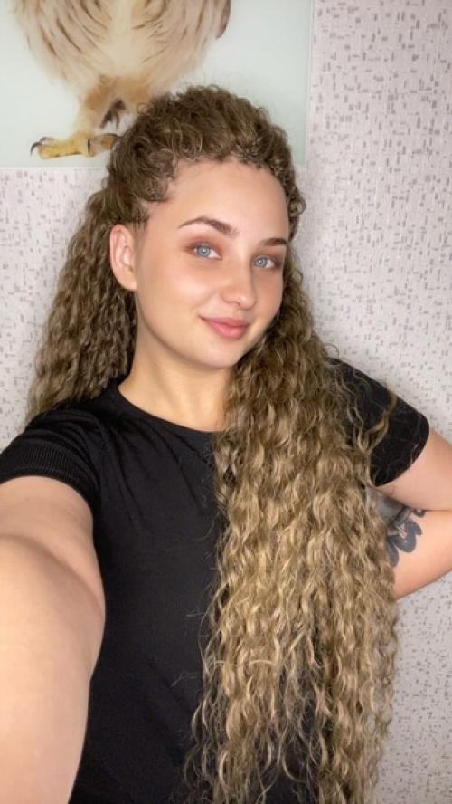 Я думаю, что лучший подарок, который вы можете себе сделать - это то, что заставляет чувствовать вас себя хорошо у меня один из таких - это афро. 02