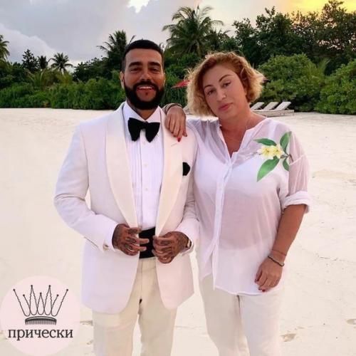 Фото российских звезд с мамами. 03